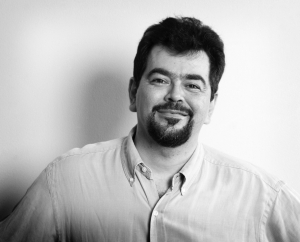 hernan headshot